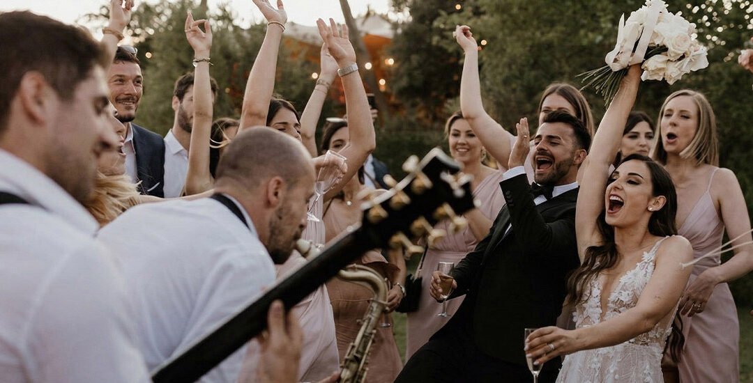 Why a Strolling Wedding Band Changes Everything